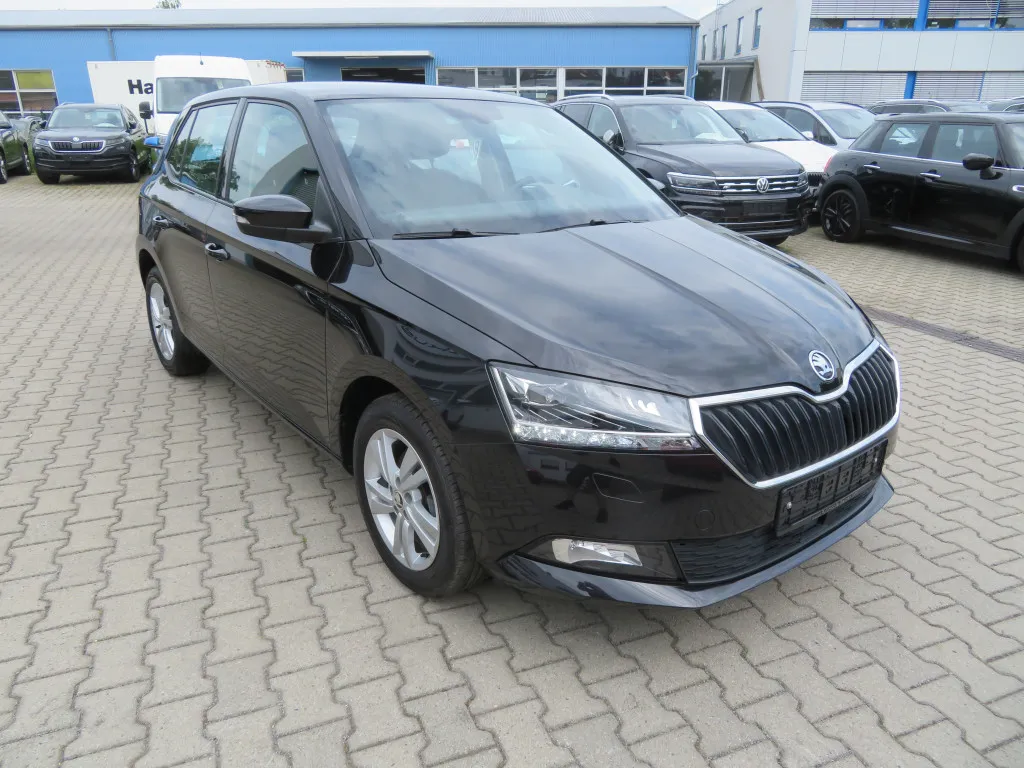 Skoda Fabia 1.0 TSI STYLE*PDC*VOLL LED*TEMPOMAT* Image 3